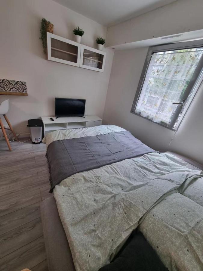 Petit Appartement Cosy Chaville Eksteriør billede